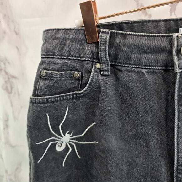 Black Denim Women's Shorts with Spider Embroidery - Picture 2 of 11